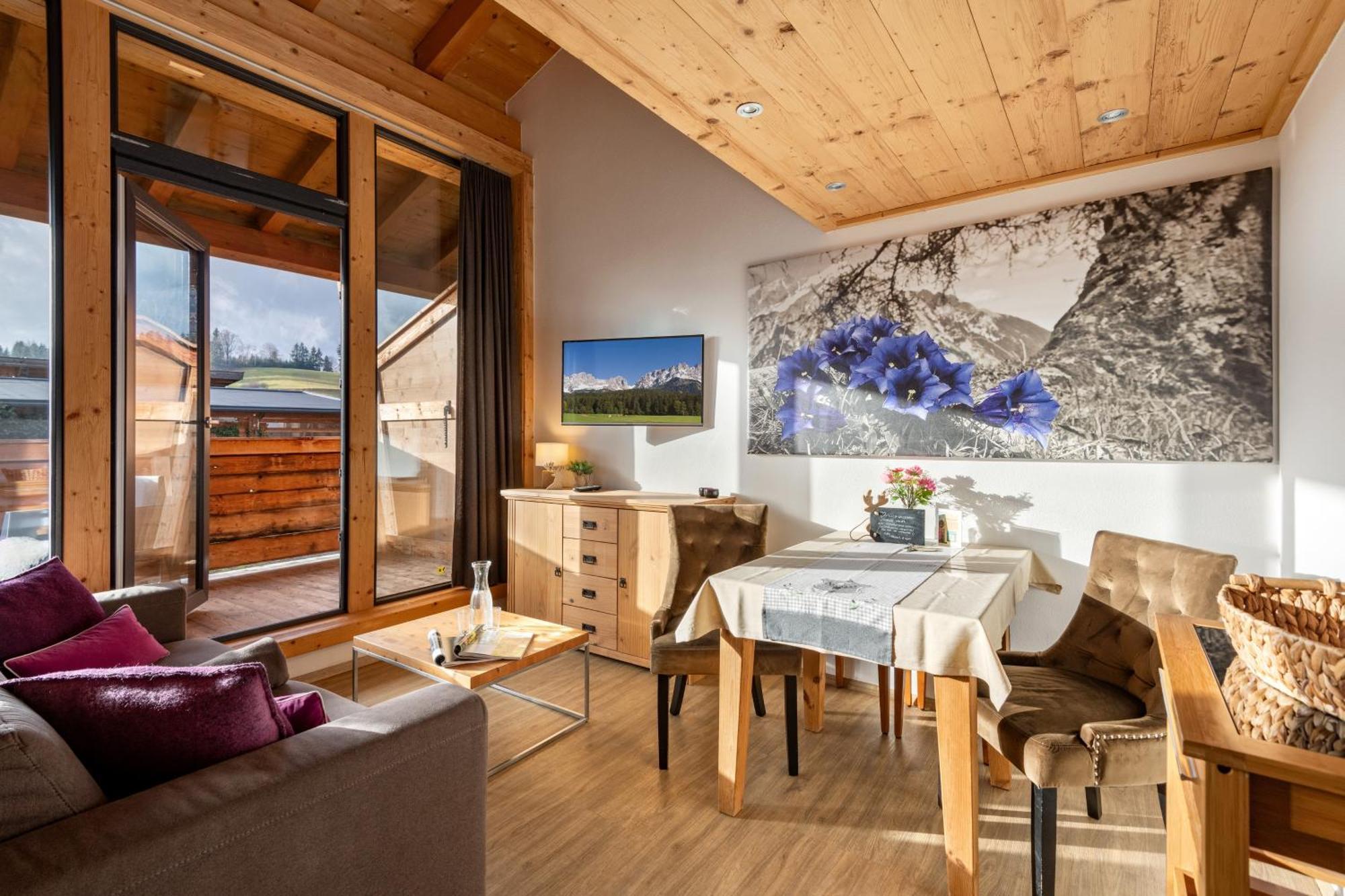 Narzenhof Wellness Chalets, Familien & Luxus Apartments Am Bauernhof Санкт Йохан ин Тирол Екстериор снимка